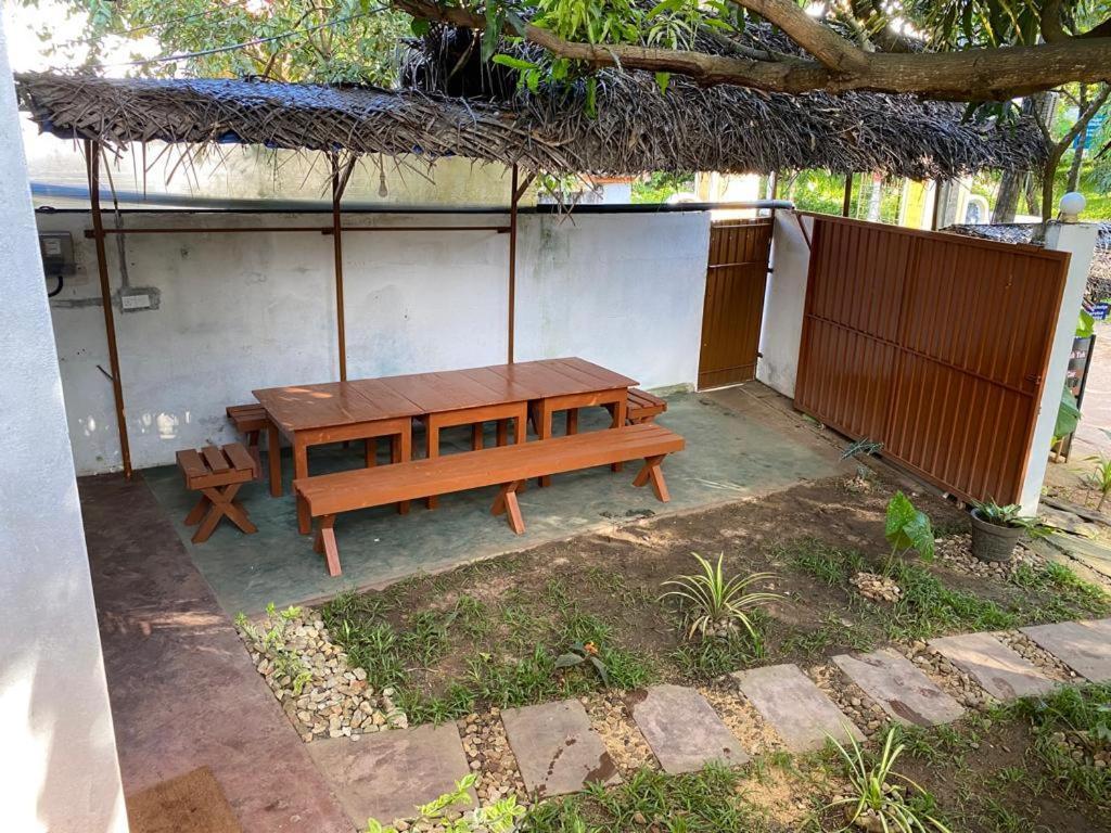 Apartamento Kings Happy House Dikwella Sur Exterior foto